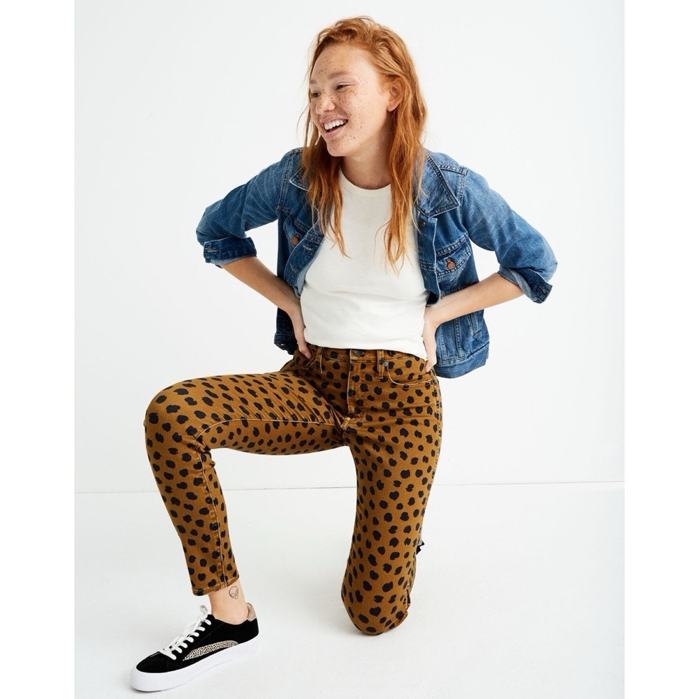 Madewell • 10" Mid-Rise Skinny Jeans in Painted Spots mustard yellow gold - Picture 5 of 12